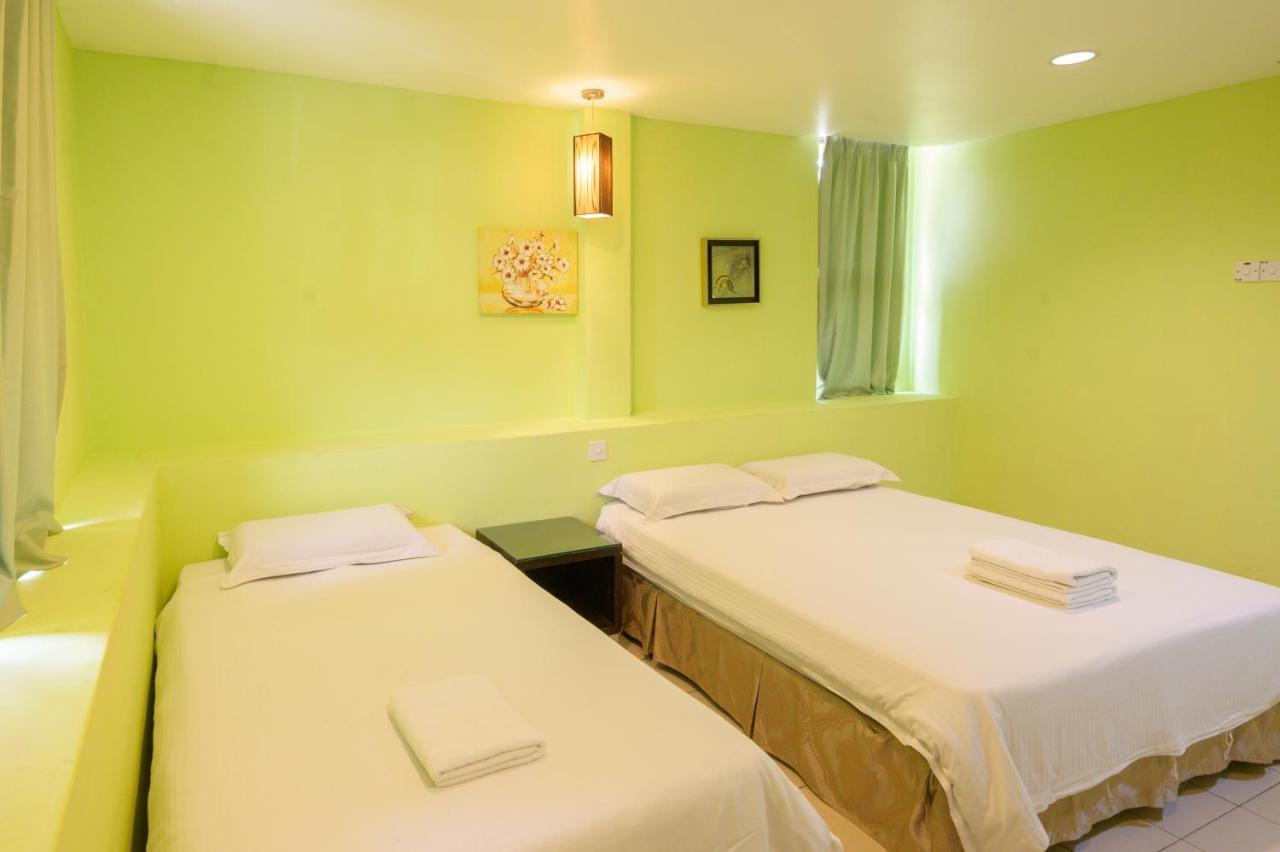 Uptown Hotel Kajang Bagian luar foto
