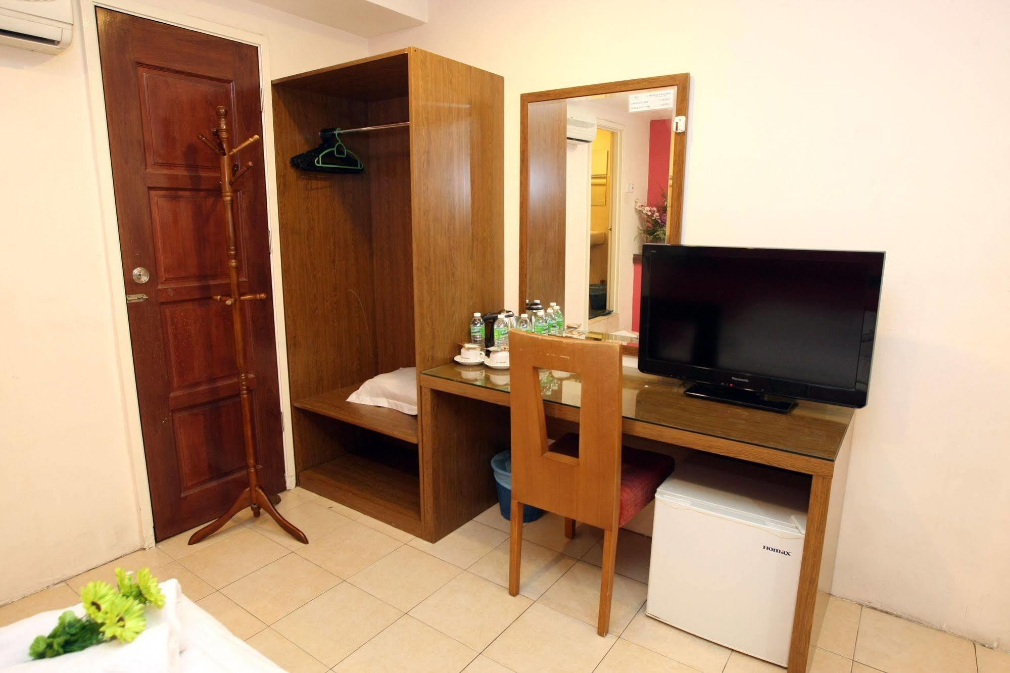 Uptown Hotel Kajang Bagian luar foto