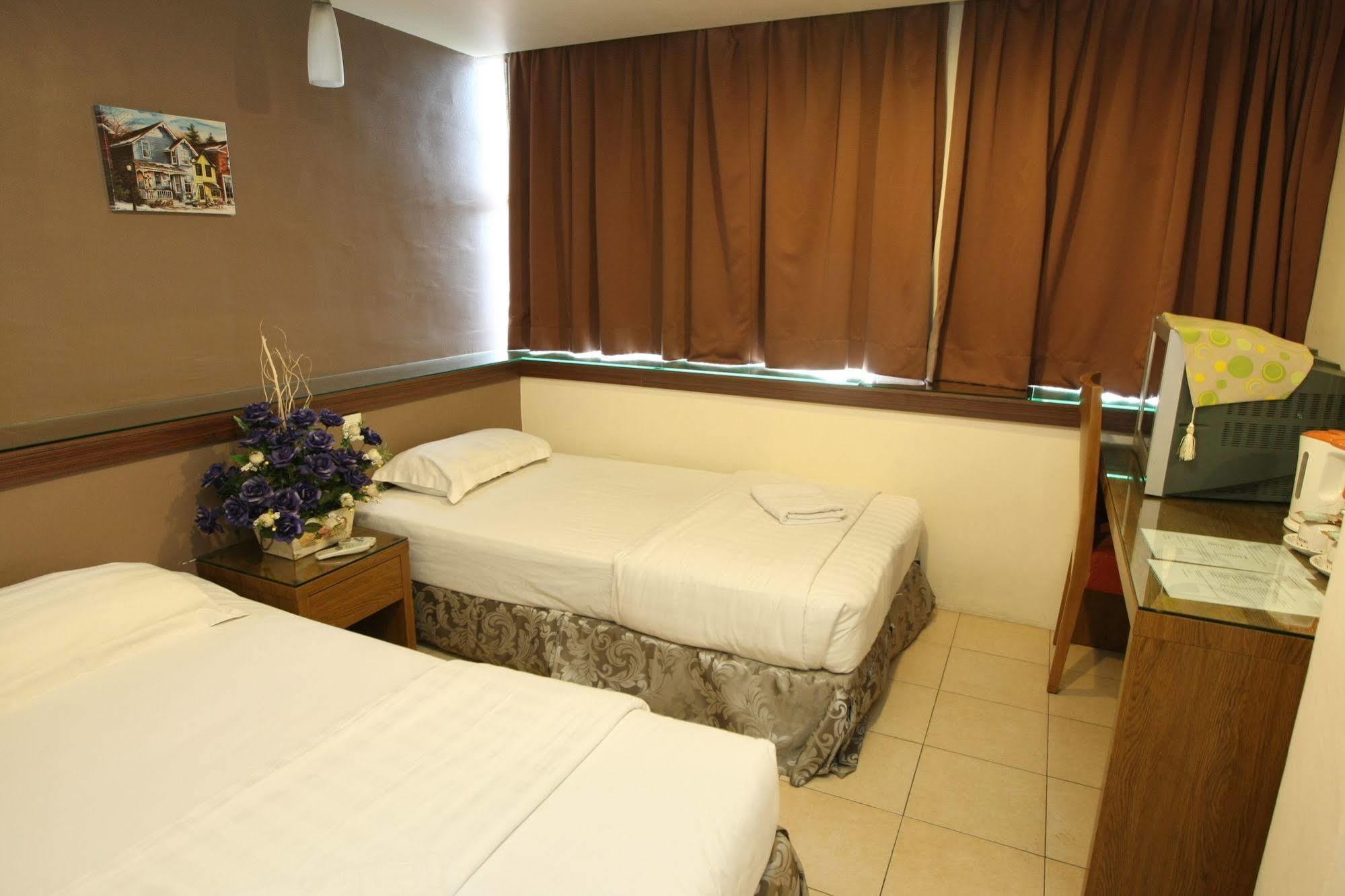 Uptown Hotel Kajang Bagian luar foto
