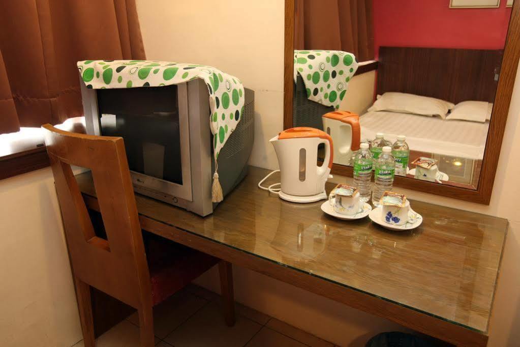 Uptown Hotel Kajang Bagian luar foto