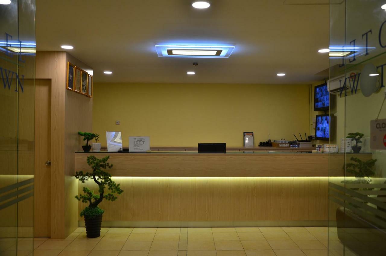 Uptown Hotel Kajang Bagian luar foto
