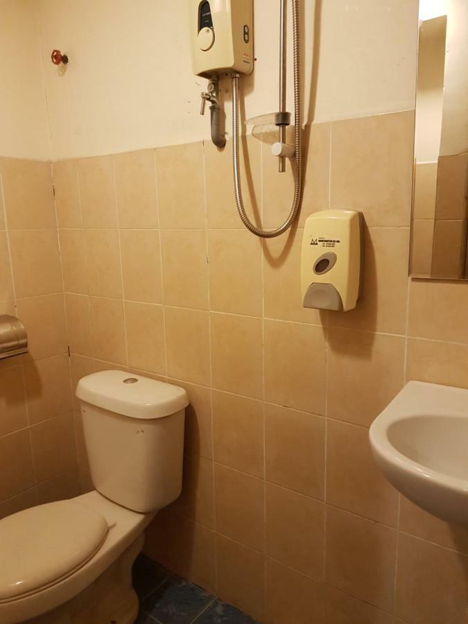 Uptown Hotel Kajang Bagian luar foto
